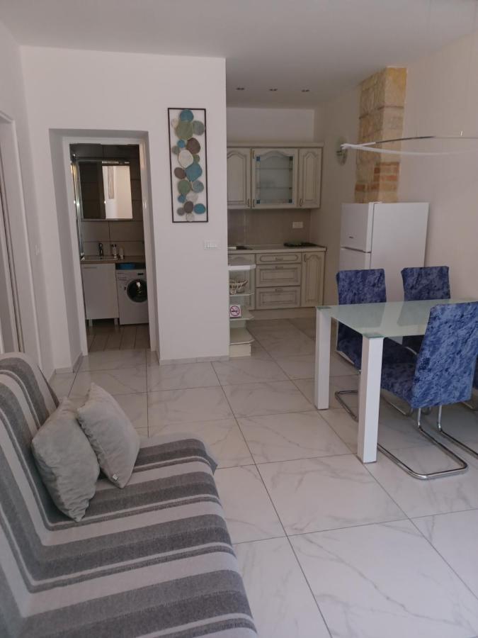 Apartman Val 1 Novigrad Istria Exterior foto
